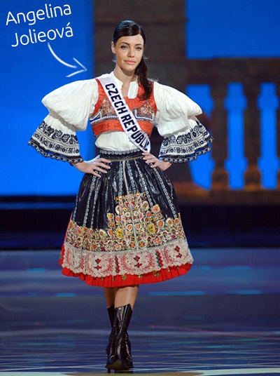 Počeštěná Angelina Jolieová
