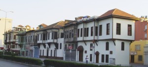 Adana - nejen zemědělská velmoc Turecka 2 Tepebağ_Rowhouses