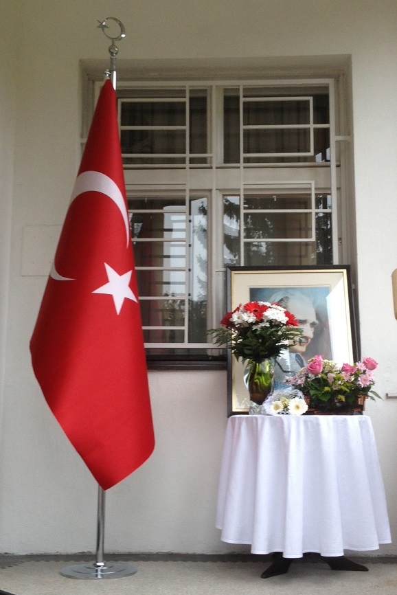 Mustafa Kemal Atatürk a připomínka dne jeho úmrtí