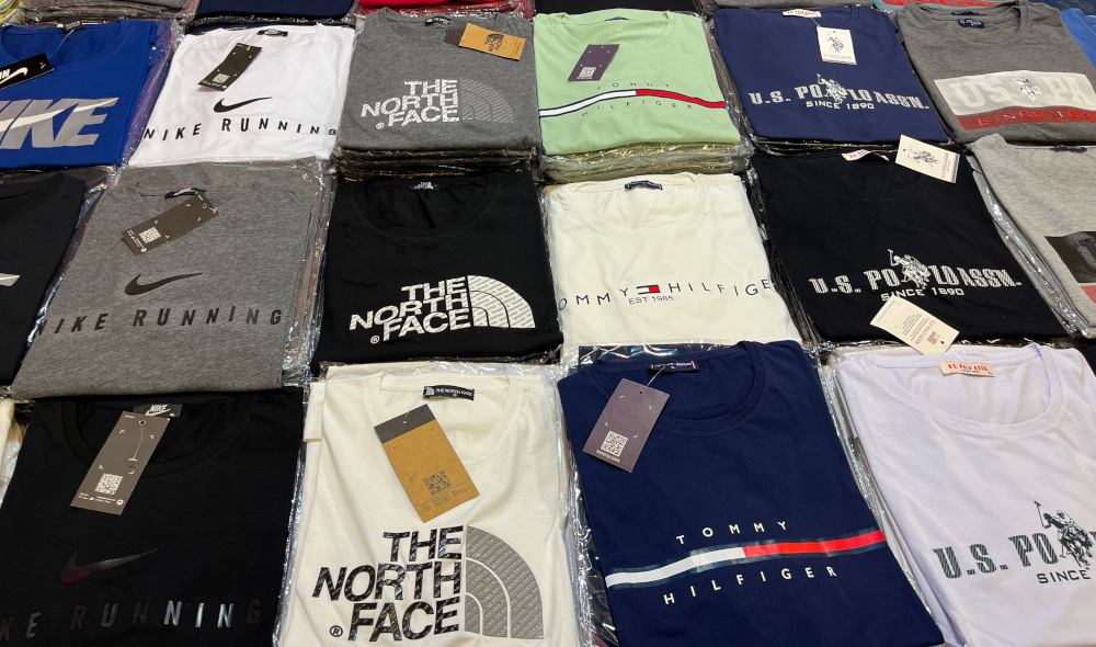 Co se nesmí v Turecku a co tam radši nedělat? 3 značková trička turecko