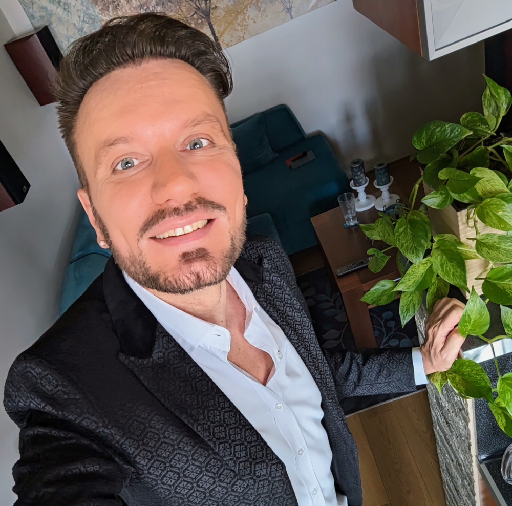 Rok po zákroku: Od pochybností k novým vlasům – příběh pana Jiřího